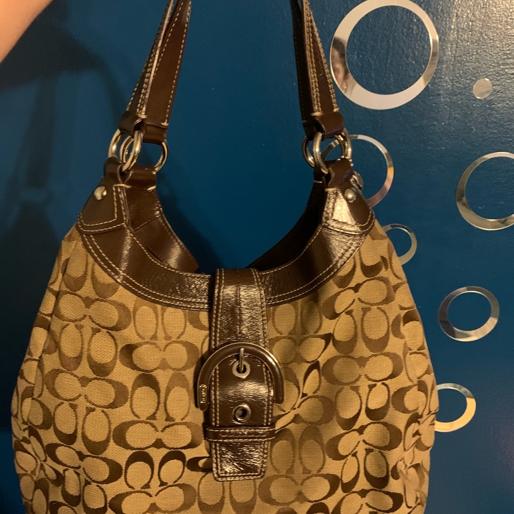 Coach purse and wallet